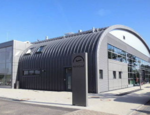 unabhängiger Versicherungsmakler Klöppel Mönchengladbach Hangar Flughafen